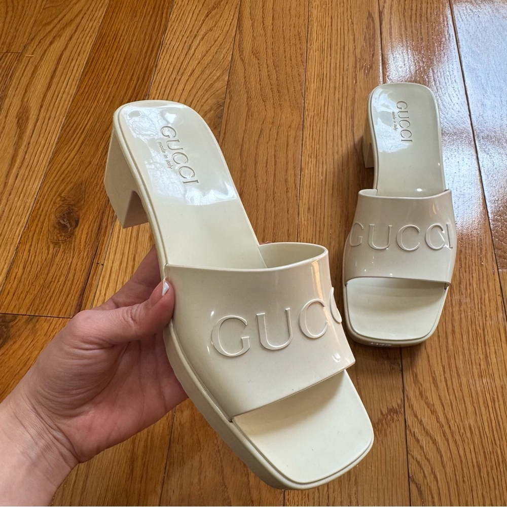 Women’s Gucci Sandal